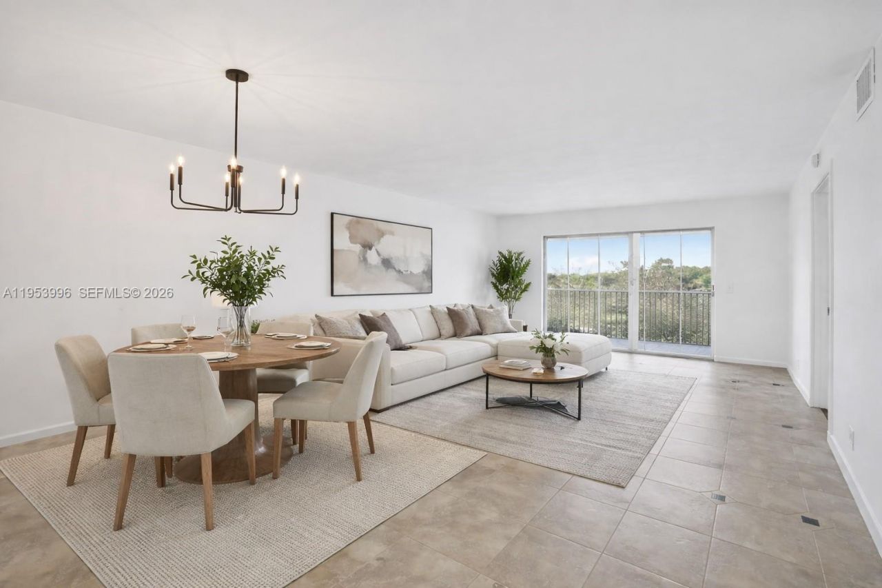 12601 SW 13th St, Unit 411G, Pembroke Pines, FL 33027 Photo