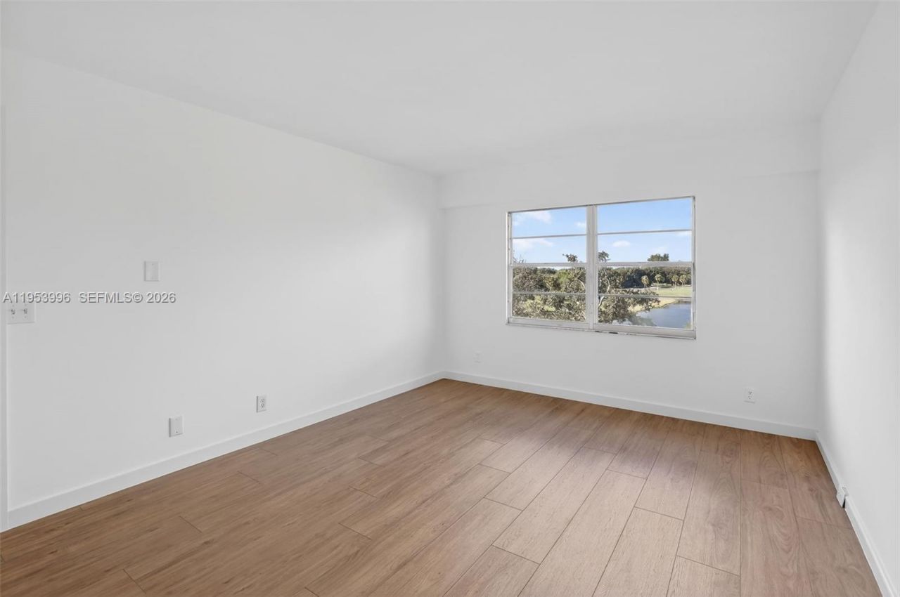 12601 SW 13th St, Unit 411G, Pembroke Pines, FL 33027 Photo