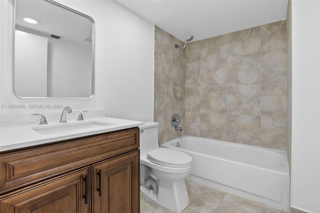 12601 SW 13th St, Unit 411G, Pembroke Pines, FL 33027 Photo