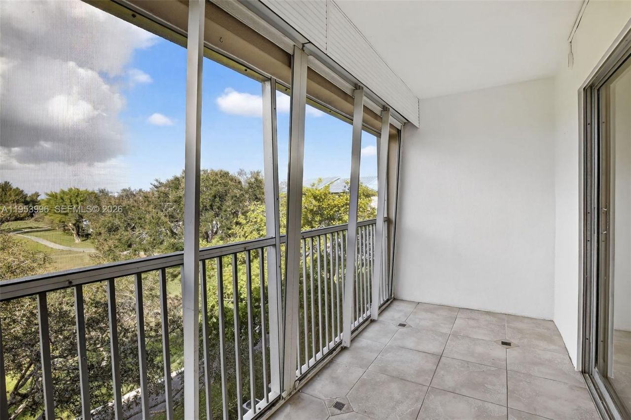 12601 SW 13th St, Unit 411G, Pembroke Pines, FL 33027 Photo