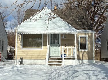 16107 Manning Street, Detroit, MI 48205