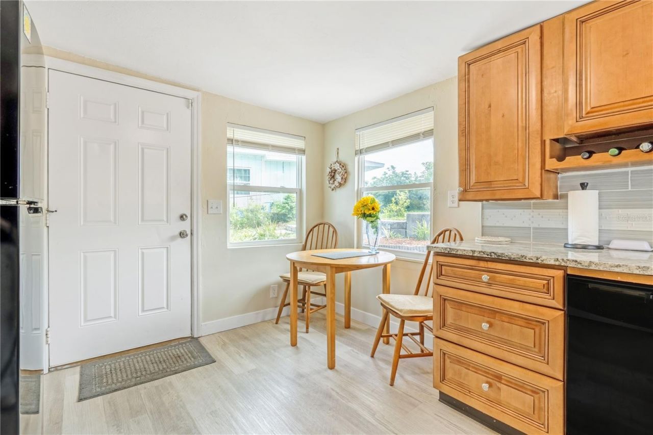 1420 N Grandview Avenue, Daytona Beach, FL 32118 Photo