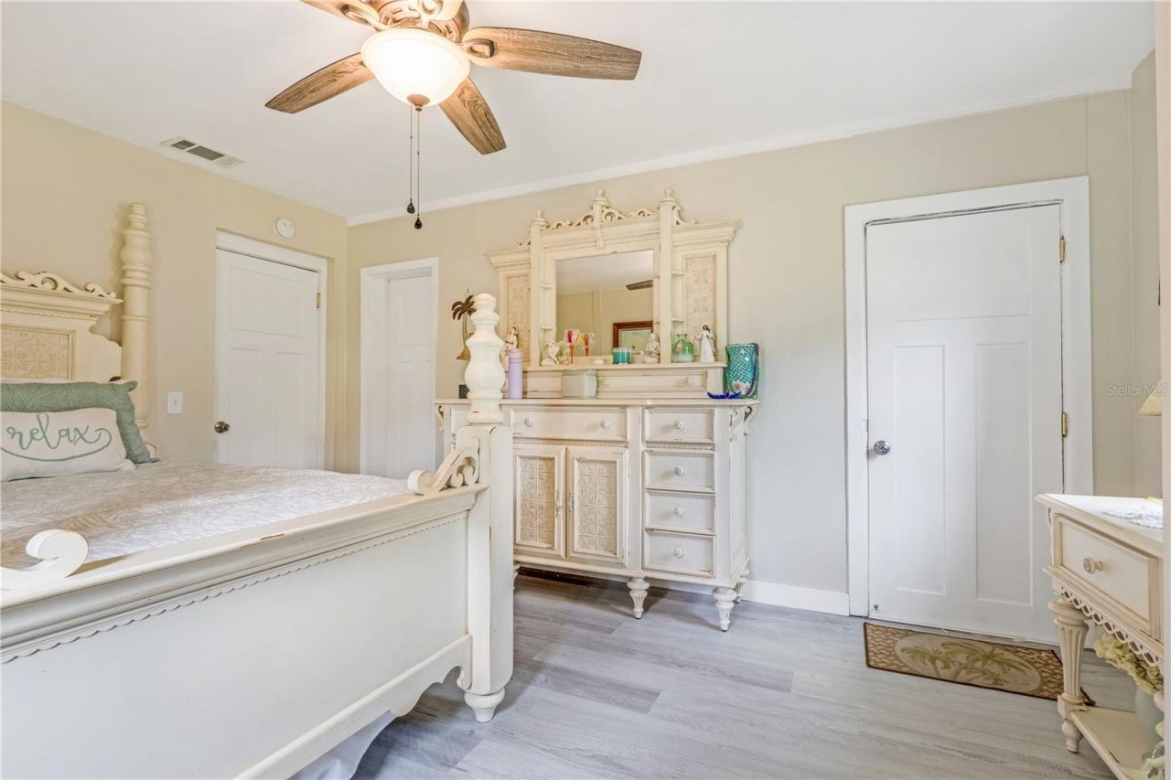 1420 N Grandview Avenue, Daytona Beach, FL 32118 Photo
