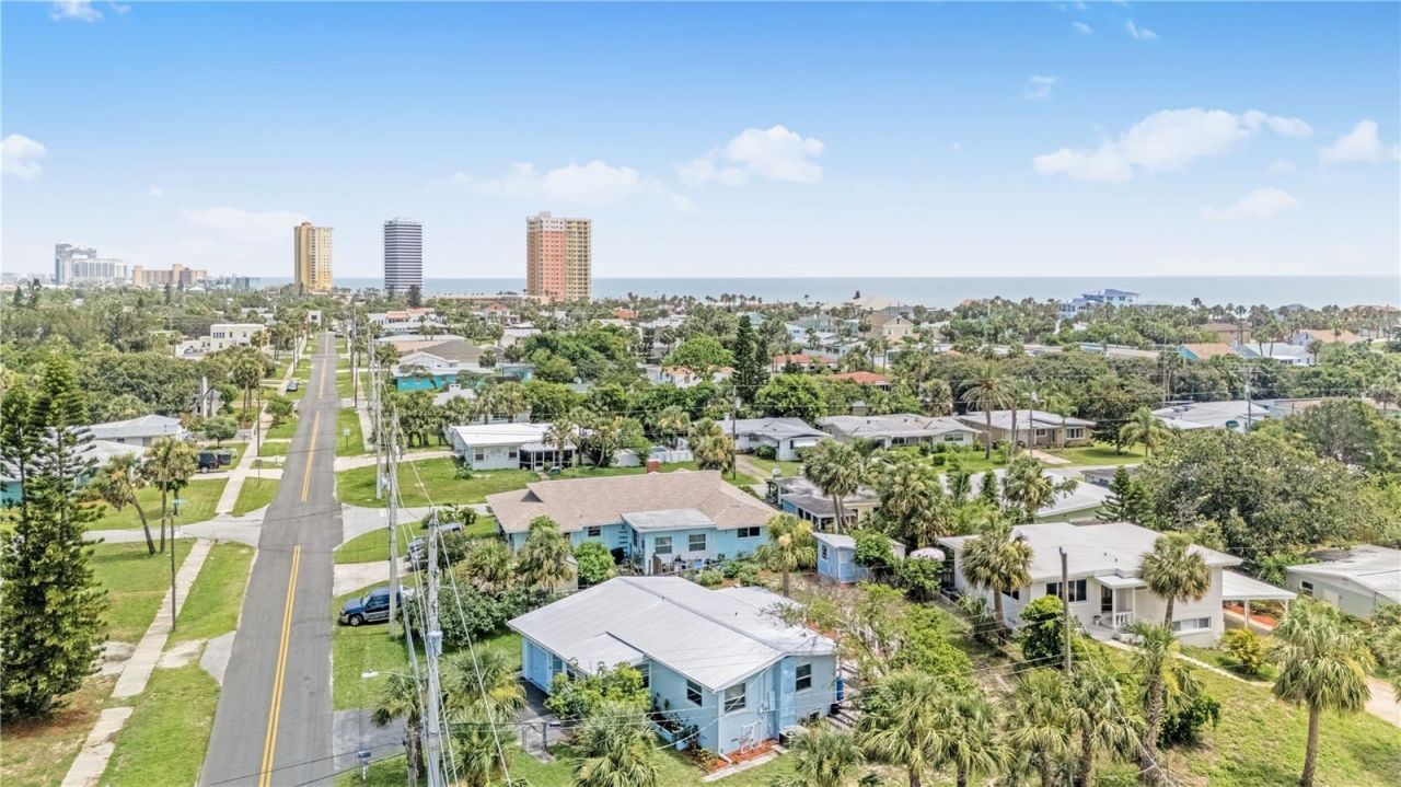 1420 N Grandview Avenue, Daytona Beach, FL 32118 Photo