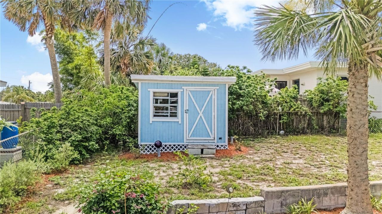 1420 N Grandview Avenue, Daytona Beach, FL 32118 Photo