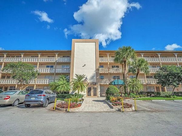 2302 Lucaya Lane, Unit D2, Coconut Creek, FL 33067