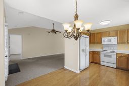 219 Burton Avenue photo 4