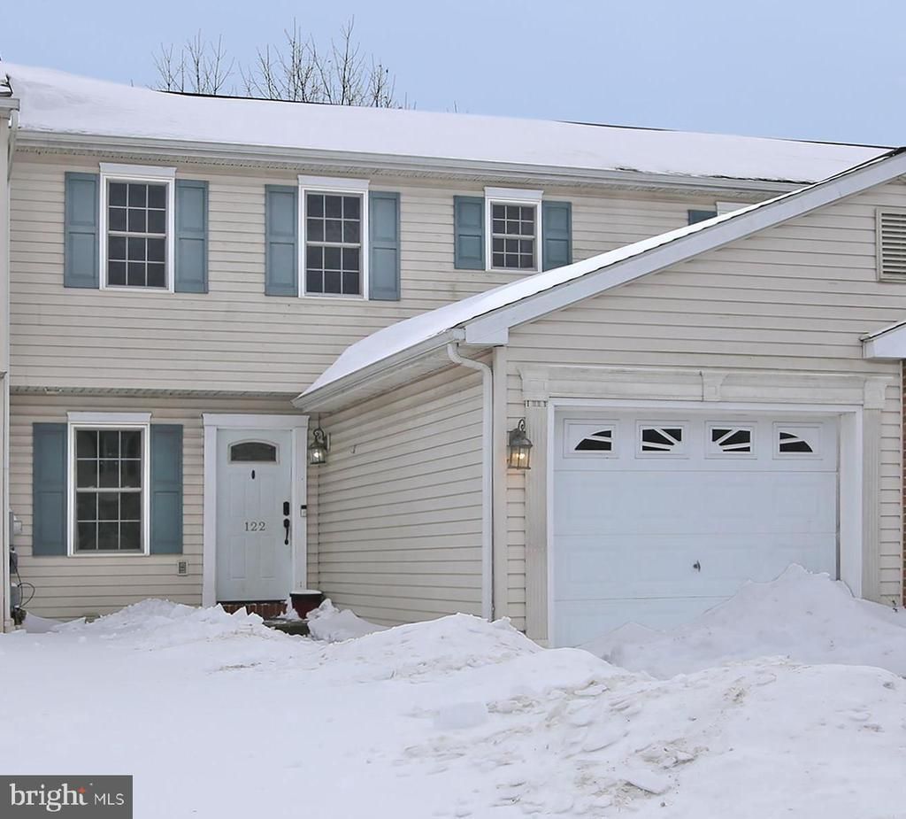 122 Lighthouse Dr, Jonestown, PA 17038 Main Photo