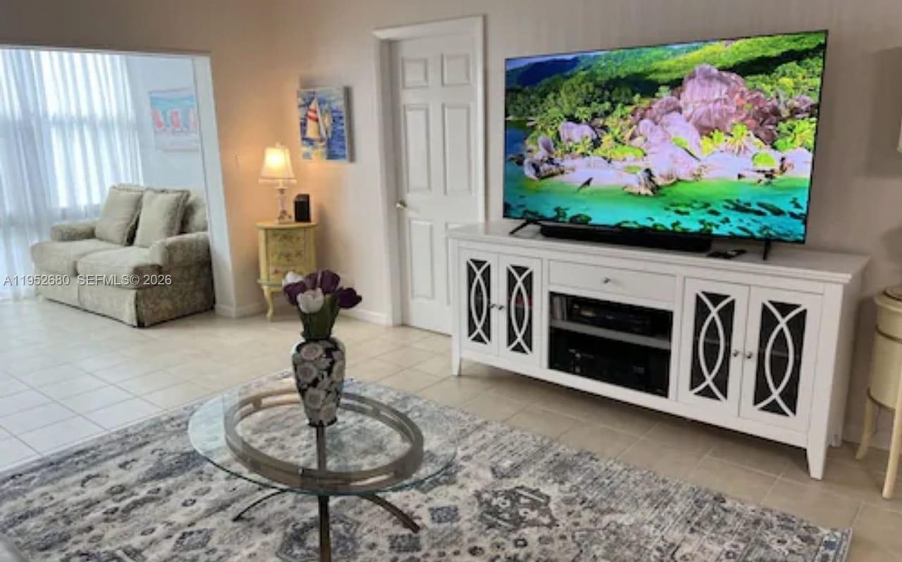 1501 S Ocean Blvd, Unit 211, Lauderdale by the Sea, FL 33062 Photo