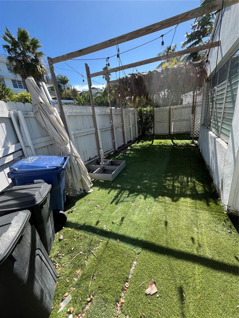 6 Farrey Ln , Miami Beach, FL 33139 Photo