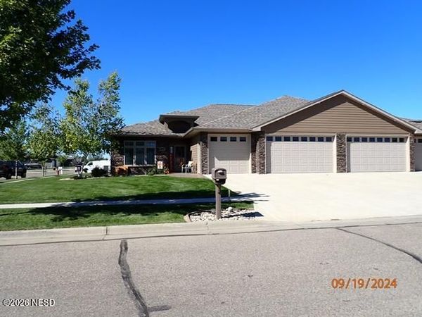 1357 27TH STREET NE, Watertown, SD 57201