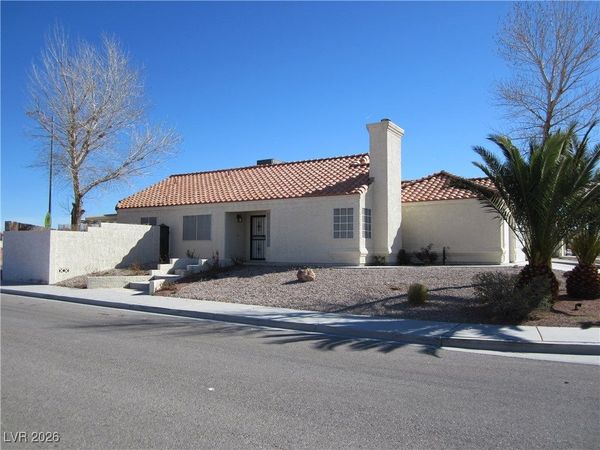 2932 Randor Court, North Las Vegas, NV 89032