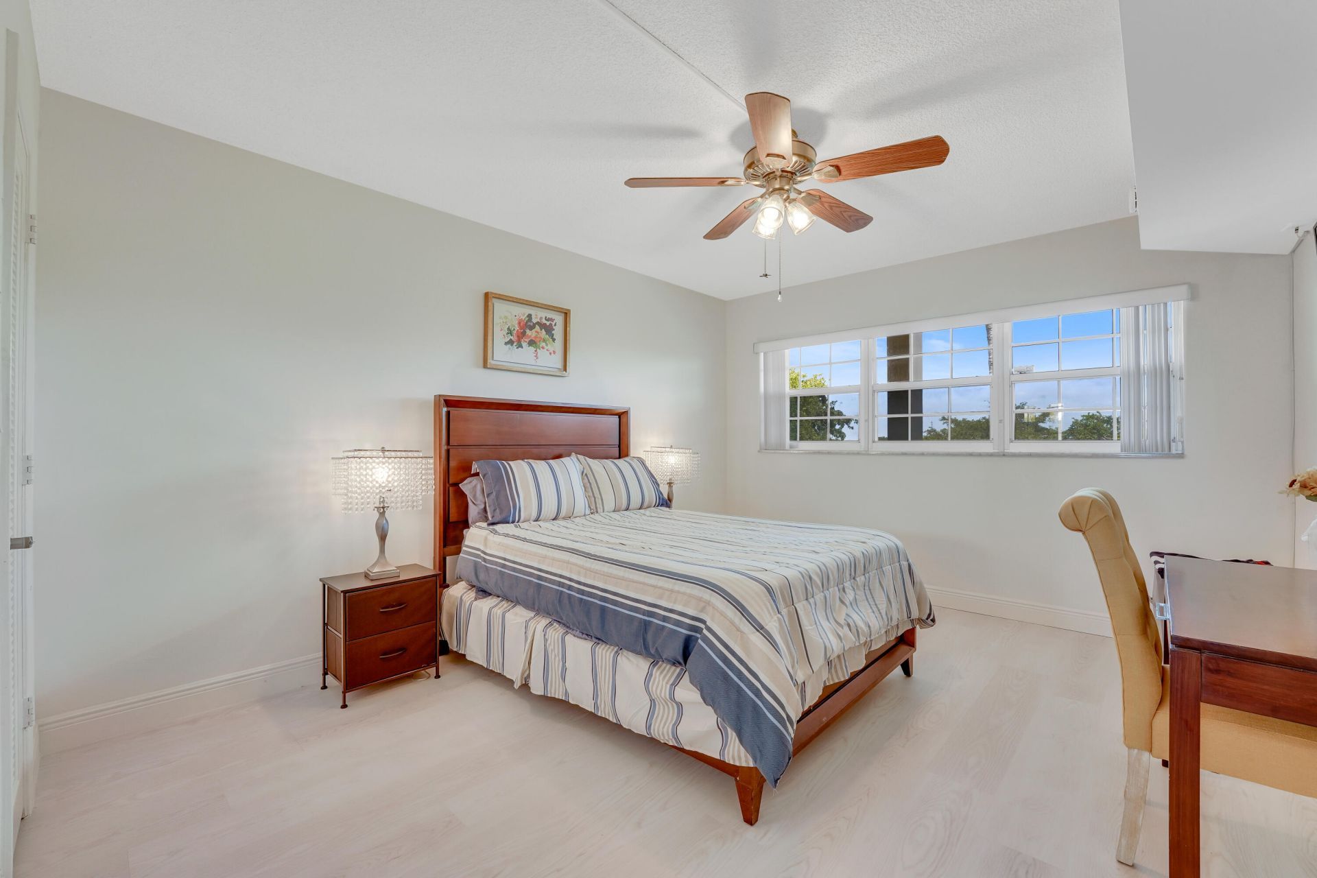 3800 Oaks Clubhouse Drive, Unit 503, Pompano Beach, FL 33069 Photo