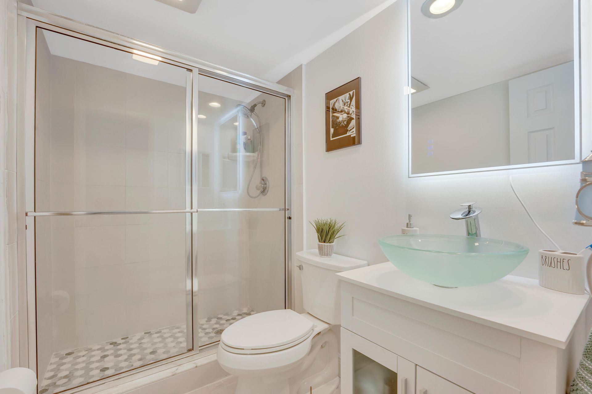 3800 Oaks Clubhouse Drive, Unit 503, Pompano Beach, FL 33069 Photo