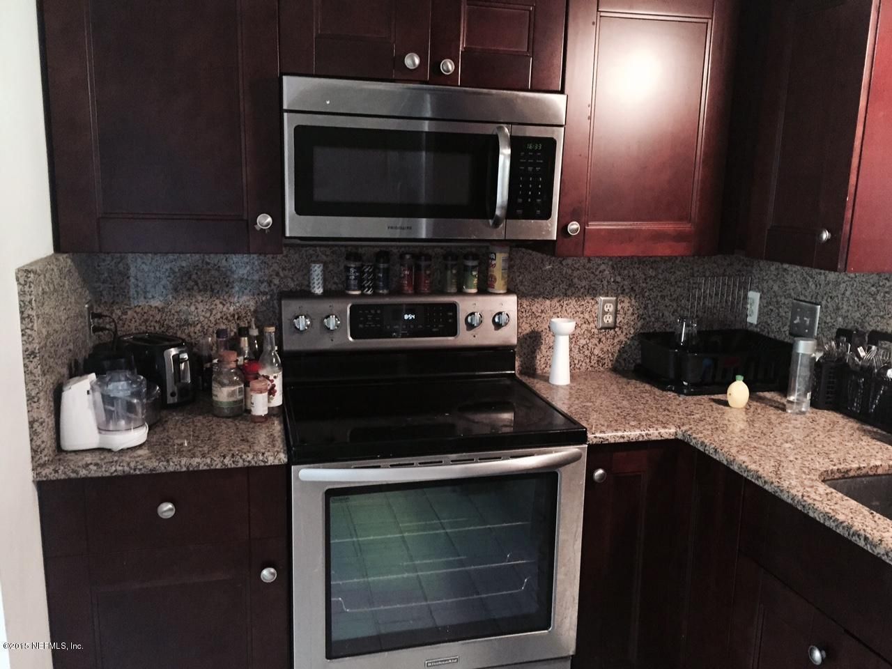 7703 Las Palmas Way, Unit 176, Jacksonville, FL 32256 Main Photo