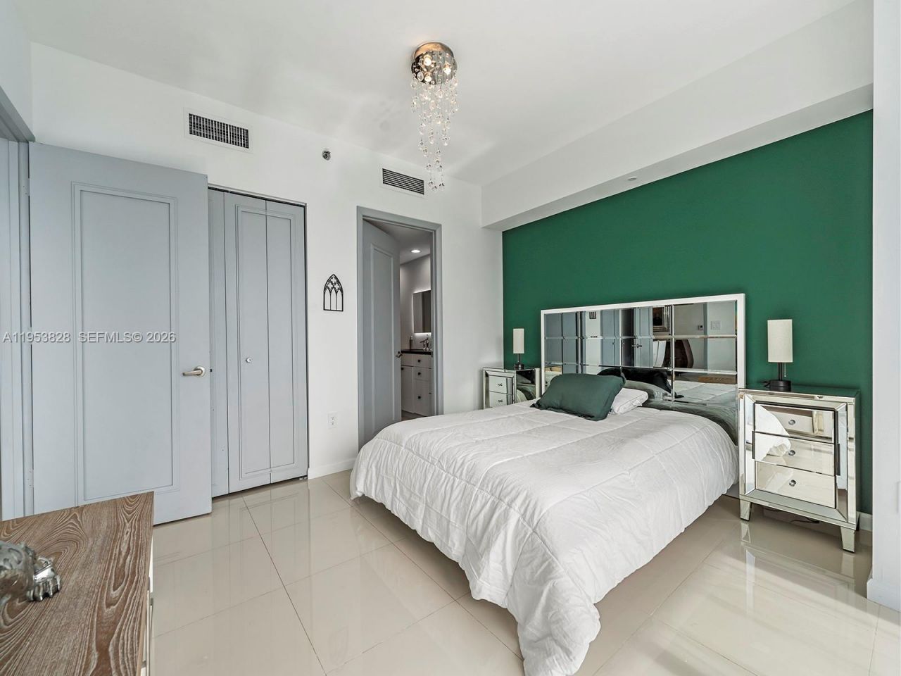 495 Brickell Ave , Unit 5203, Miami, FL 33131 Photo