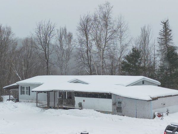 13 Halls Hill Road, Topsham, VT 05086