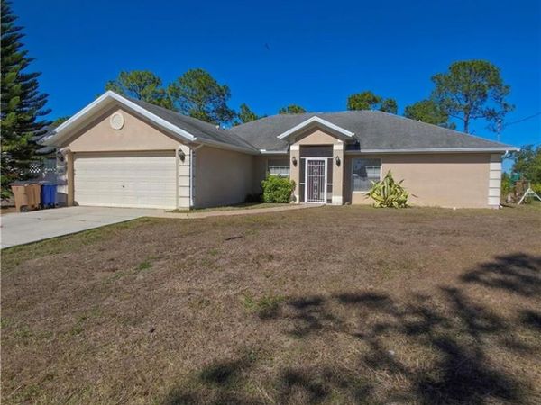 3210 31st ST W, LEHIGH ACRES, FL 33971