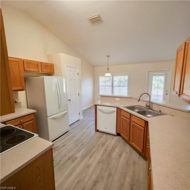 3210 31st St W, Lehigh Acres, FL 33971 Photo