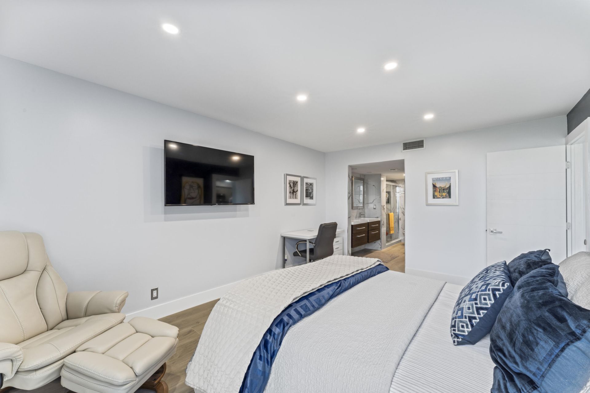 20379 W Country Club Drive, Unit 937, Aventura, FL 33180 Photo