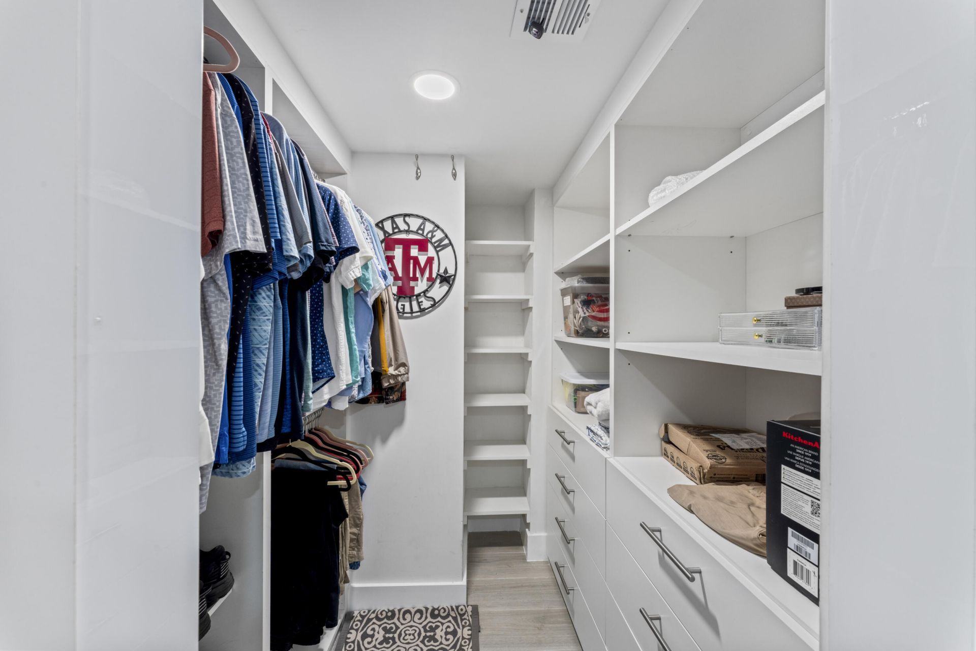 20379 W Country Club Drive, Unit 937, Aventura, FL 33180 Photo