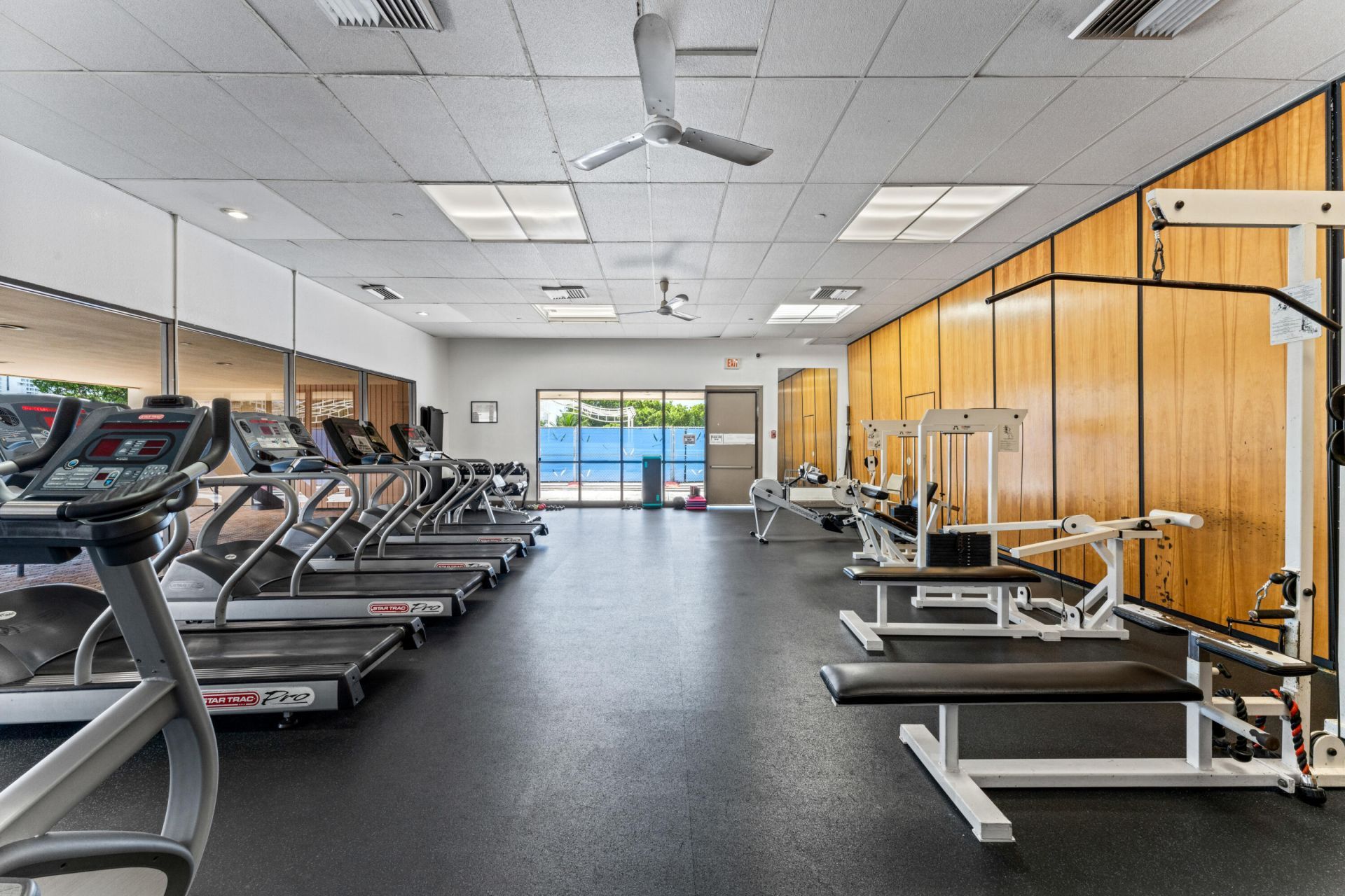 20379 W Country Club Drive, Unit 937, Aventura, FL 33180 Photo