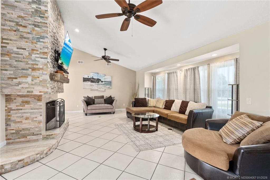 4599 SE Halston Court, Stuart, FL 34997 Photo