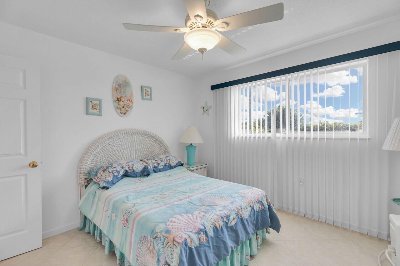 900 Shelter Bay Dr Ocean Drive, Key Colony, FL 33051 Photo