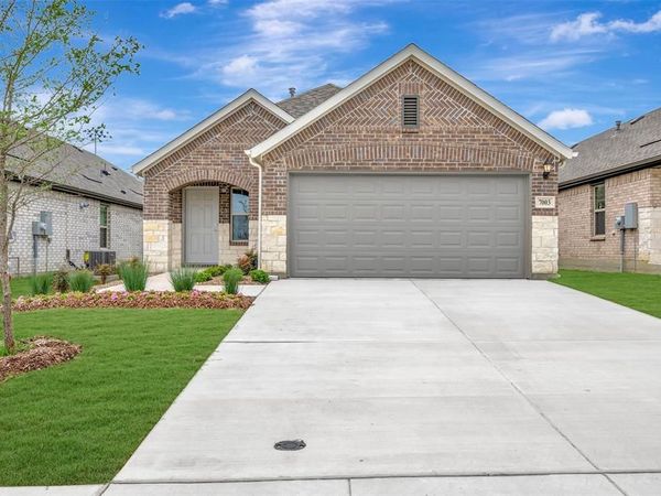 7003 Butterfield Drive, Sanger, TX 76266