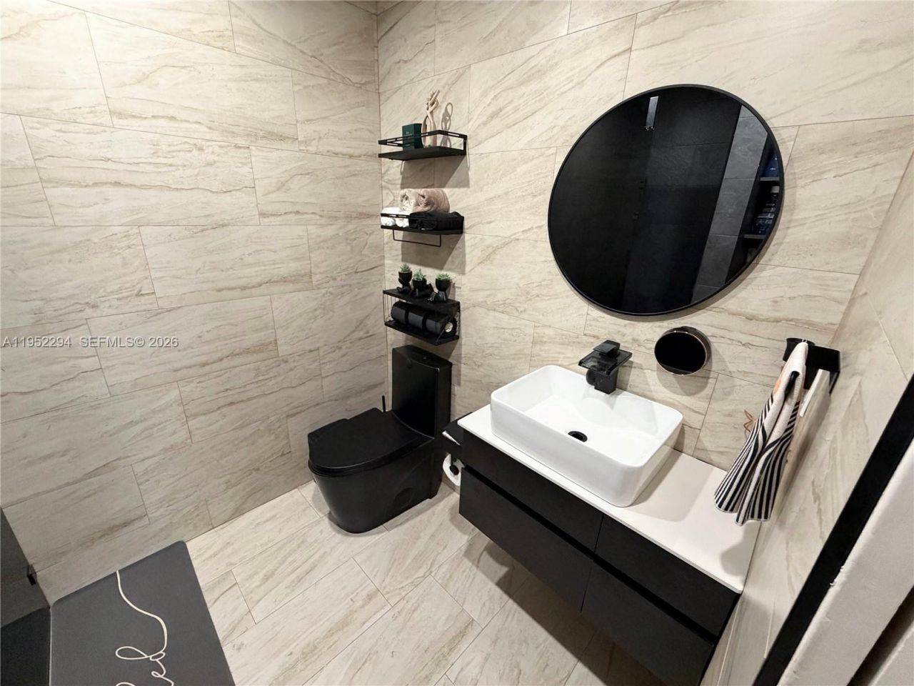 1100 SW 109th Ave, Pembroke Pines, FL 33025 Photo