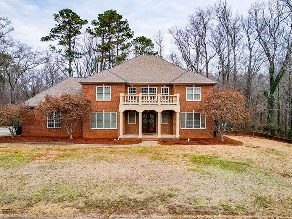 1918 Erskine Dr, Florence, AL