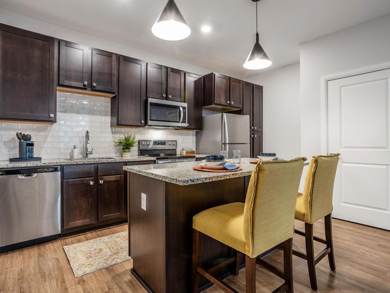 1020 Lusso Avenue, Unit 208, Columbus, OH 43201 Photo 17
