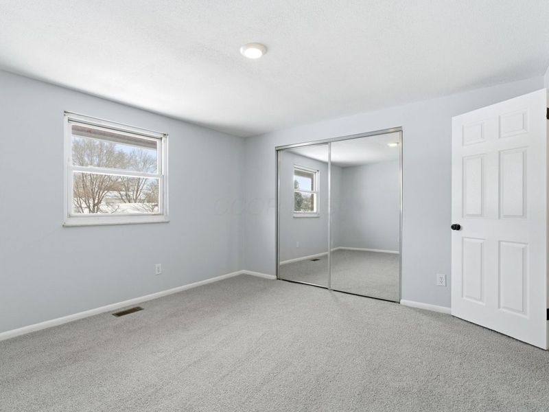 2375 Woodbrook Circle N, Unit 128, Columbus, OH 43223 Photo 20