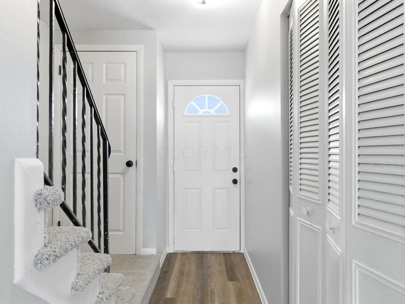 2375 Woodbrook Circle N, Unit 128, Columbus, OH 43223 Photo 9