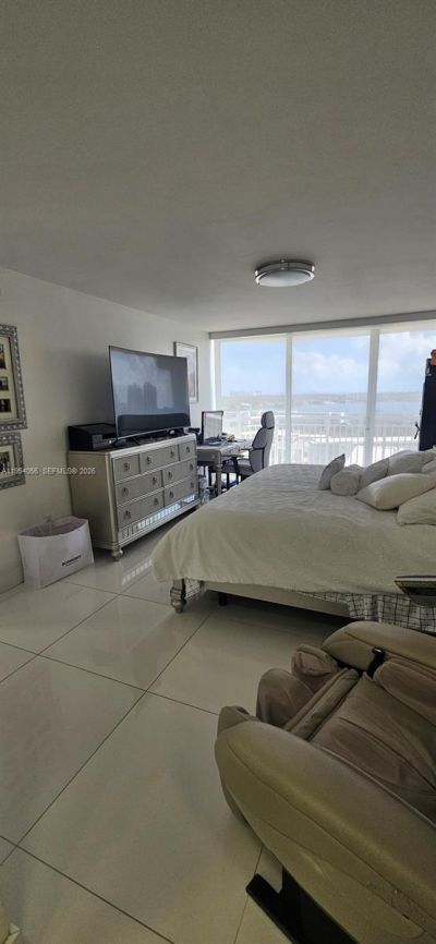 18041 Biscayne Blvd, Unit 1405, Aventura, FL 33160 Photo
