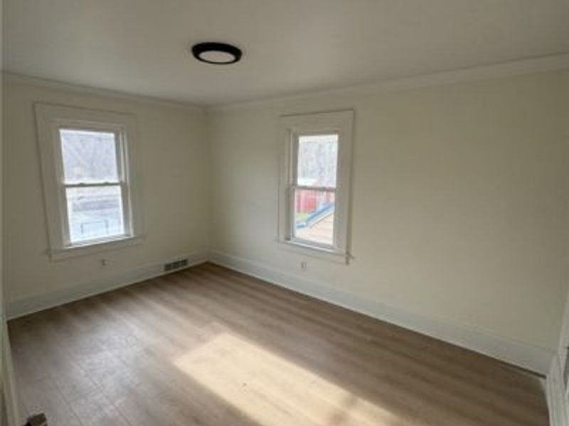 321 W Wood Street W, Lowellville, OH 44436 Photo 12