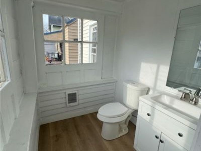 321 W Wood Street W, Lowellville, OH 44436 Photo 9