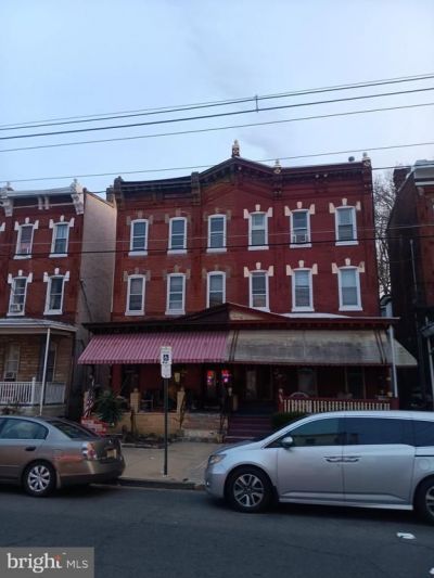 277 Spring Street, Trenton, NJ 08618 Main Photo