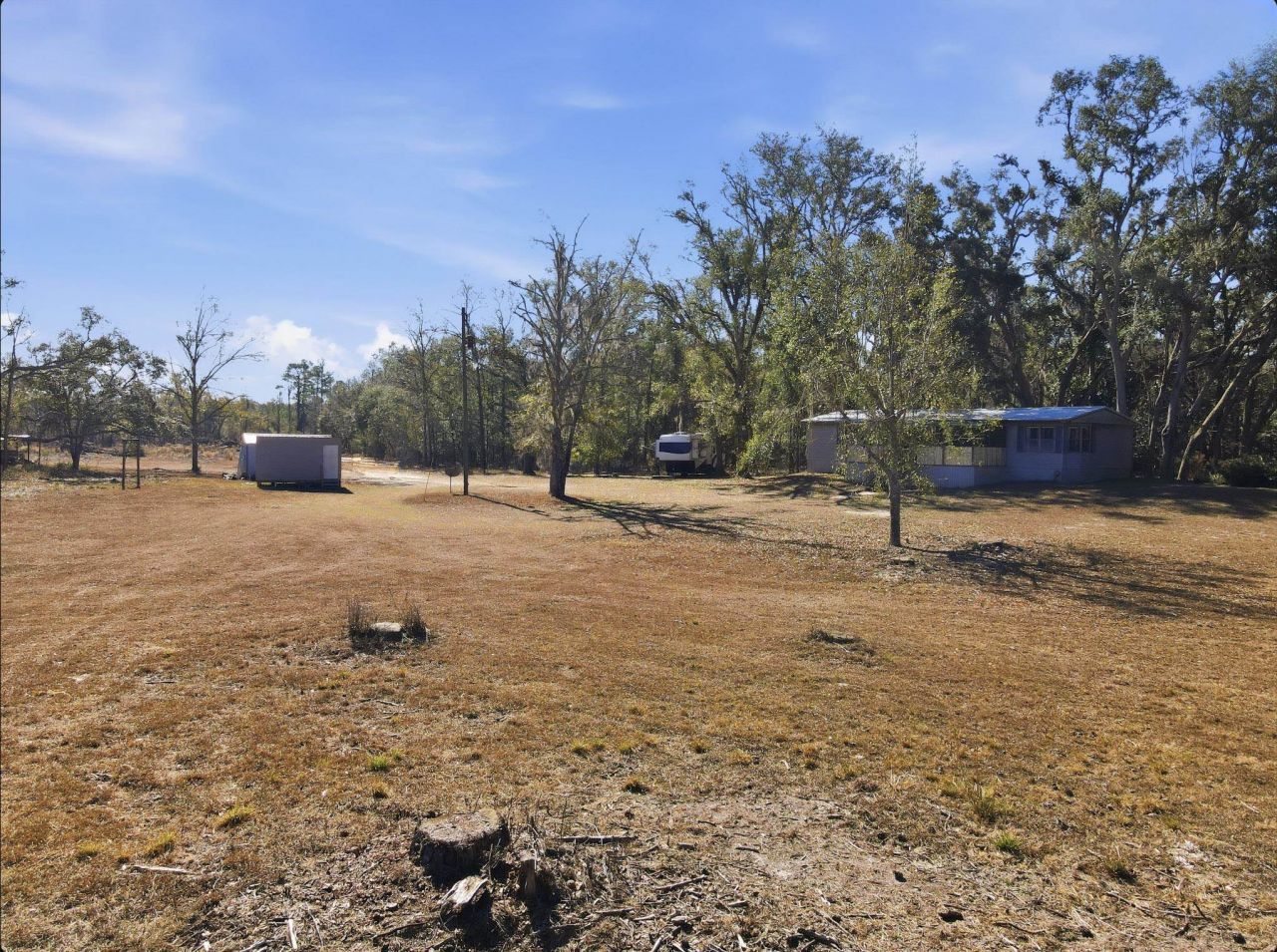 933 NE Fir Street, Pinetta, FL 00000 Photo