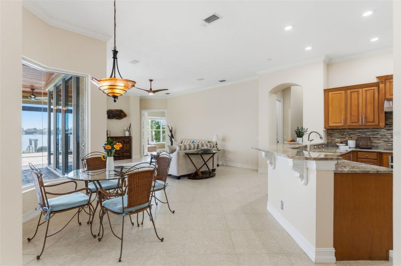 807 3rd Street E, Palmetto, FL 34221 Photo