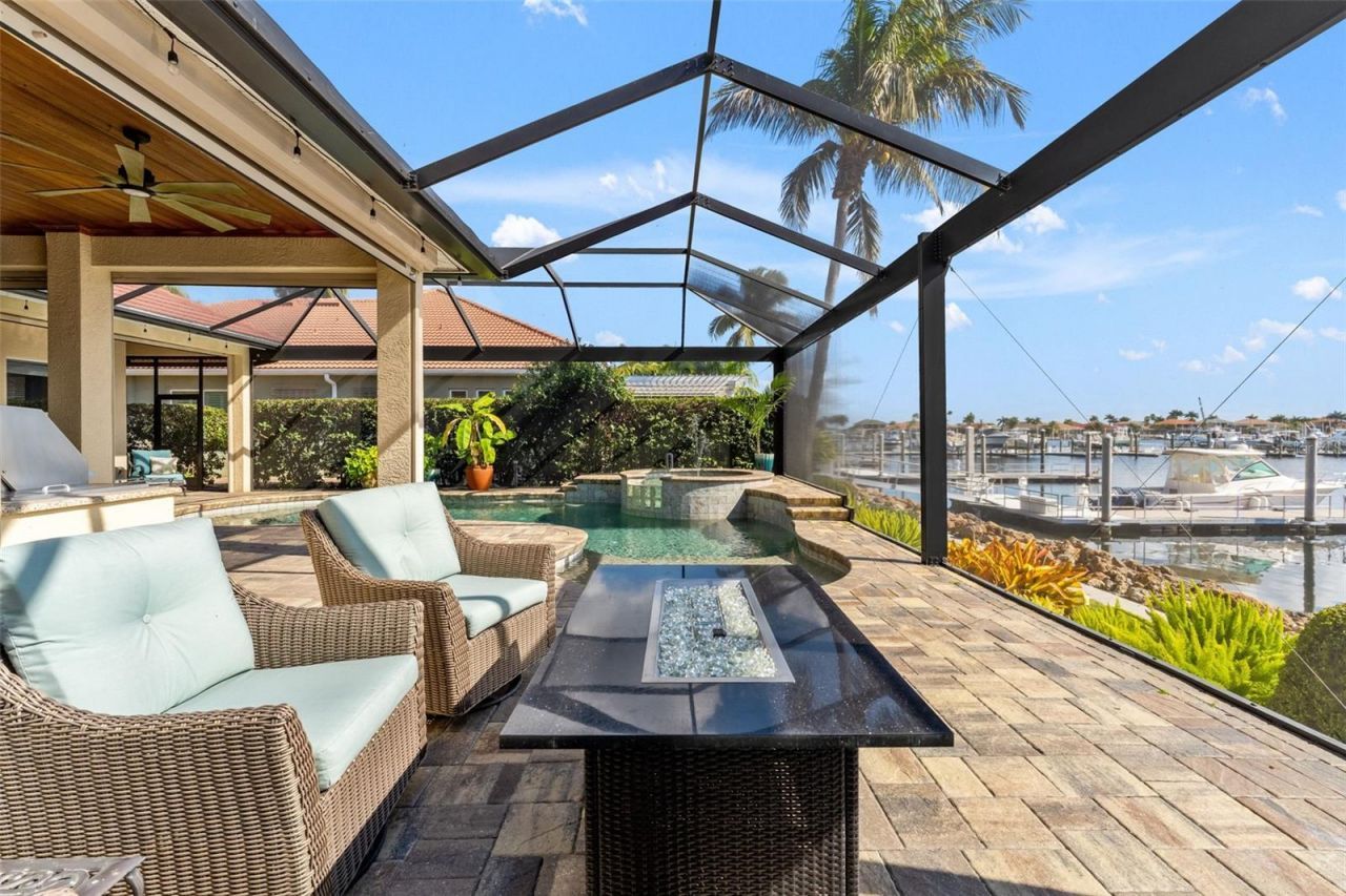 807 3rd Street E, Palmetto, FL 34221 Photo