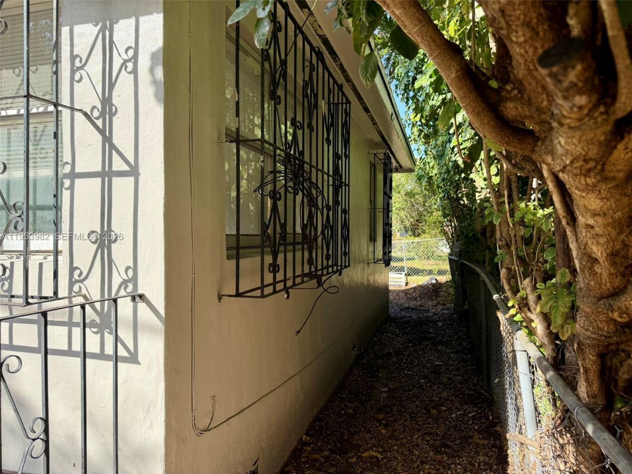 413 NW 63rd St, Miami, FL 33150 Photo