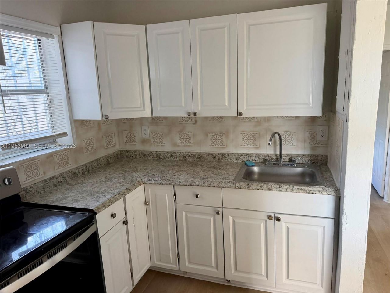 413 NW 63rd St, Miami, FL 33150 Photo