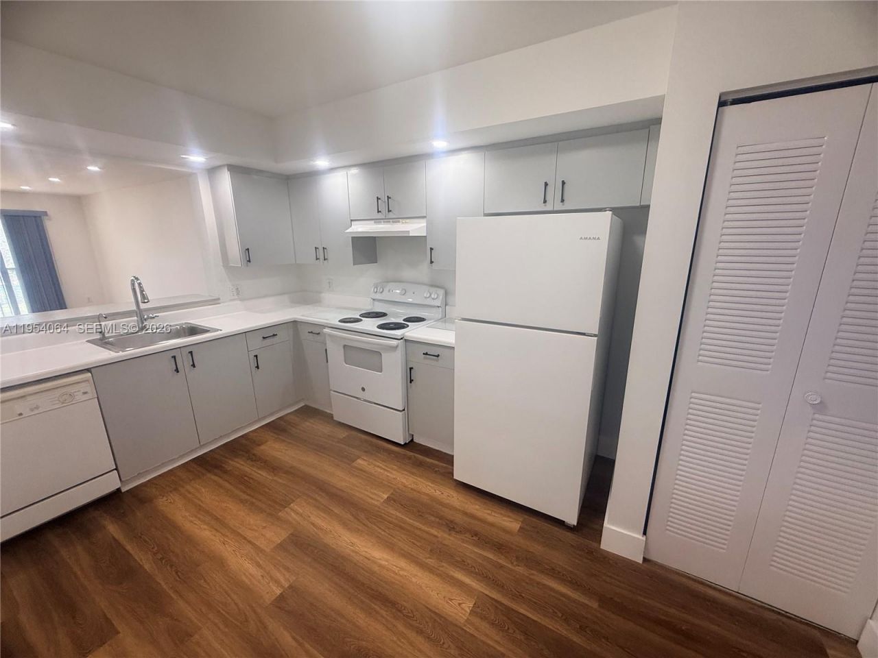 Please Call For Address, Unit 204F, Pembroke Pines, FL 33027 Photo