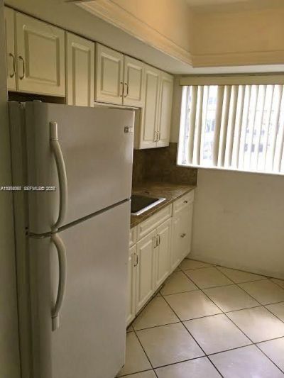 11945 NE 19th Dr, Unit 1, North Miami, FL 33181 Photo