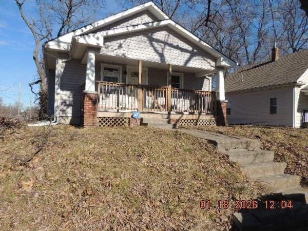 222 W Mill Street, Independence, MO 64050