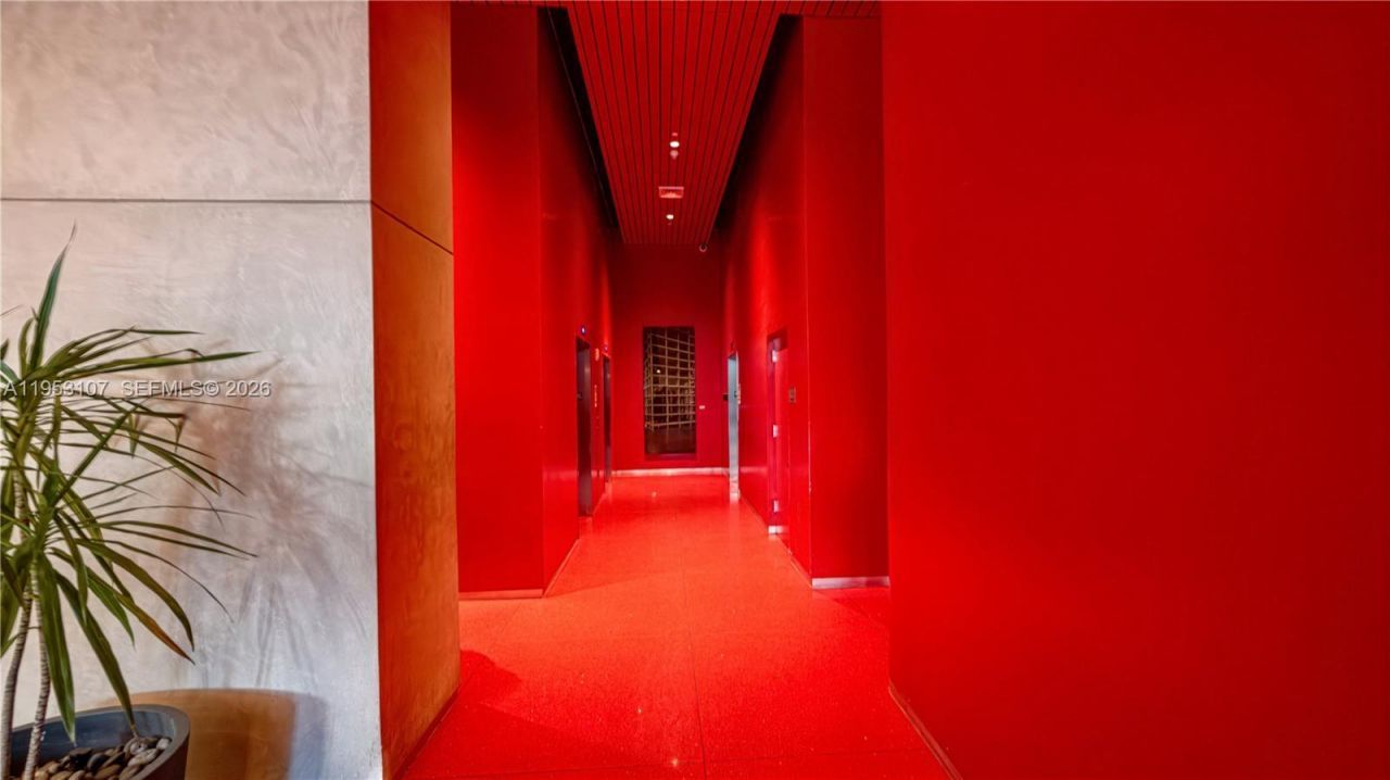 1100 S Miami Ave, Unit 4203, Miami, FL 33130 Photo