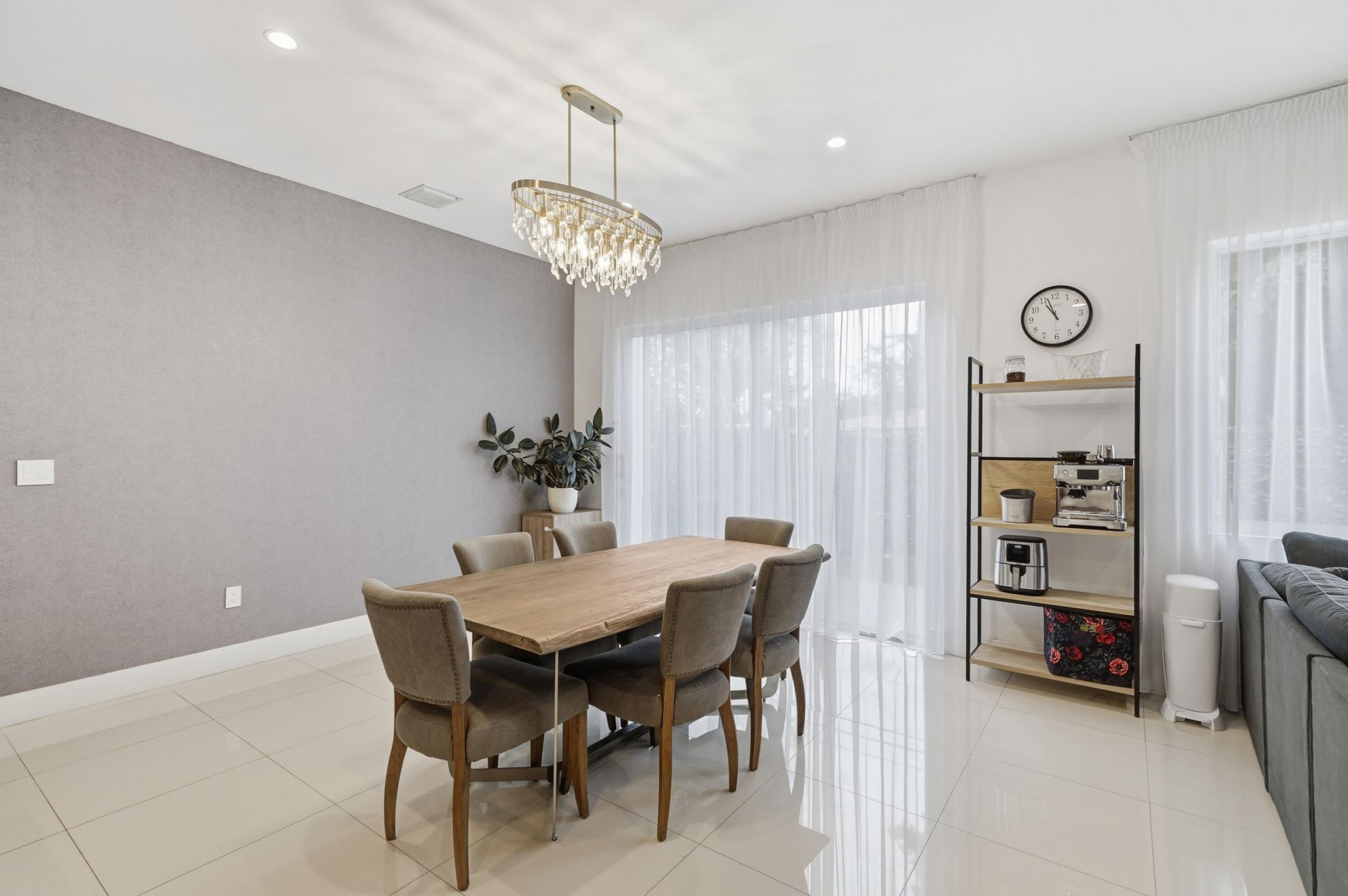 1241 NE 18th Avenue, Fort Lauderdale, FL 33304 Photo