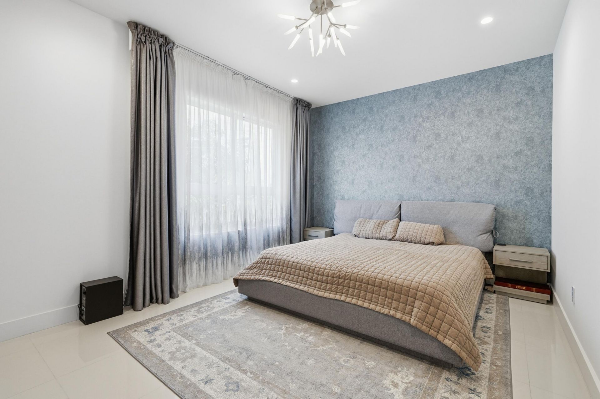 1241 NE 18th Avenue, Fort Lauderdale, FL 33304 Photo