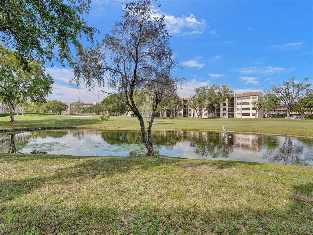 2704 NW 104th Avenue, Unit 308, Sunrise, FL 33322 Photo